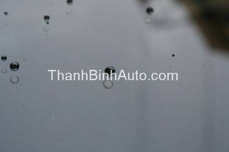 Phủ NANO chống đọng nước mưa trên kính xe hơi tại ThanhBinhAuto