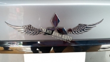 Đôi cánh thiên thần dán logo sau xe m2