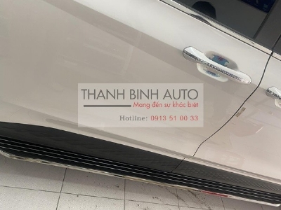 Bậc lên xuống mẫu Macan cho xe Hyundai Custin