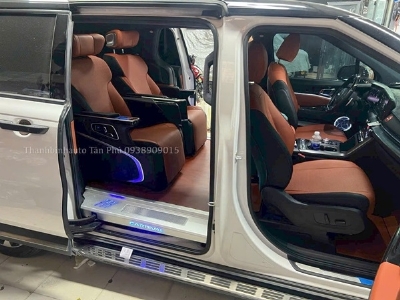 Gói độ Limo 8x triệu cho xe KIA CARNIVAL 2022