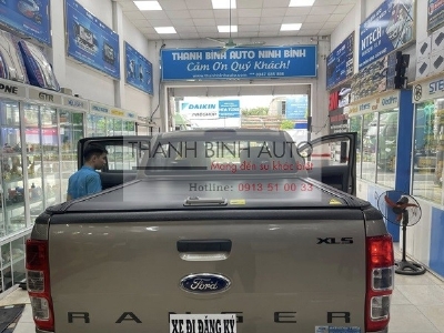 Nắp thùng cuộn cơ cho xe Ford Ranger 2015