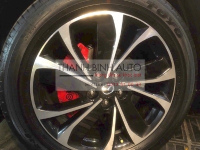 Ốp phanh Brembo bắt ốc cho xe MAZDA CX5 2024