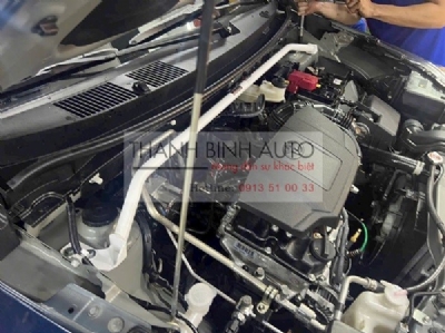 Thanh giằng Ultra Racing đầu xe cho Toyota Yaris Cross