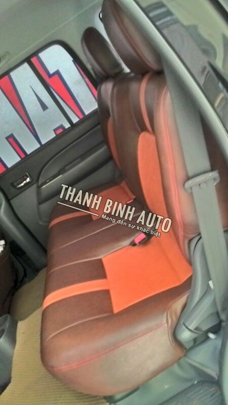 Bọc ghế da ô tô xe hơi phối màu tại Thanhbinh Auto Long Biên