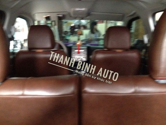 Bọc ghế da ô tô xe hơi phối màu tại Thanhbinh Auto Long Biên