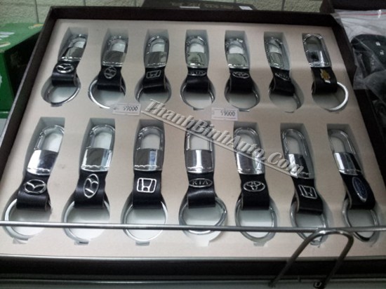 Móc khóa xe hơi mới về, móc khóa ô tô mẫu mới 2015 tại thanhbinhauto 684 Nguyễn