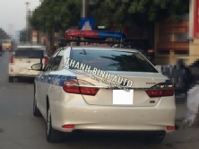 Bộ đèn cảnh sát gắn nóc xe ô tô