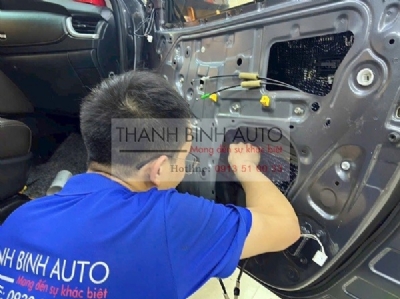 Chống ồn, cách âm 3 lớp cho xe Fortuner 2019