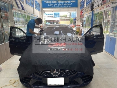 Dán phim cách nhiệt 3M Mỹ cho xe Merc C300 2020