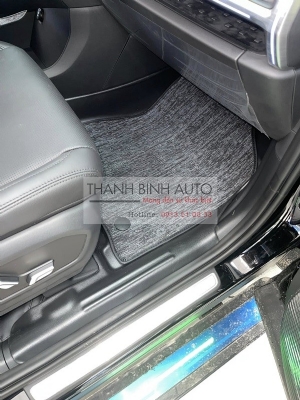 Thảm sàn nhựa đúc cho xe Hyundai Santafe 2025